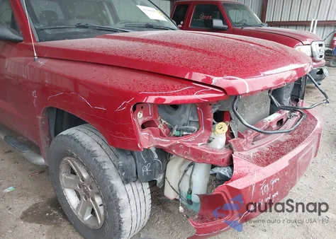 2010 Dodge Dakota Bighorn/Lonestar z USA, uszkodzony, nr VIN 1D7CW3GK9AS194611